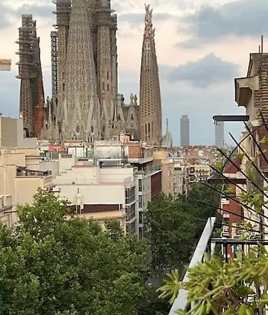 Lovely Appart & Sky View Sagrada Familia Apartment *